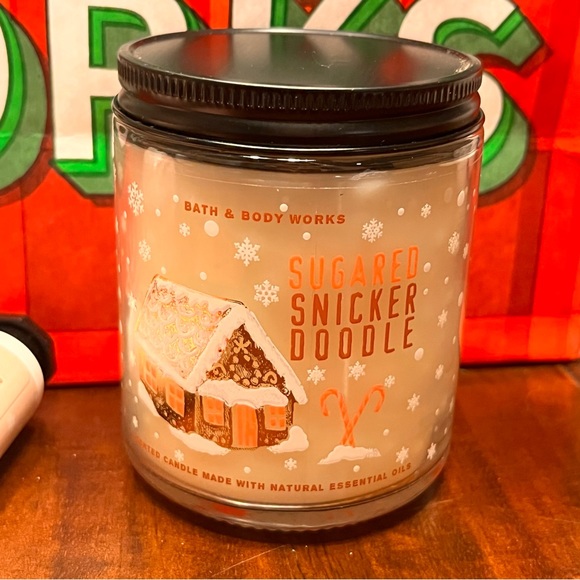 Bath & Body Works Sugared Snickerdoodle Candle, Hand Cream & Gel, Bath Fizzy set - Picture 8 of 9